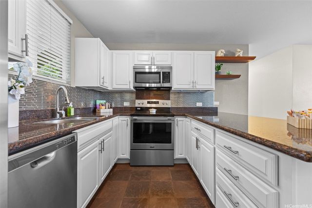 46-051 Konohiki Street 3732, Kaneohe, HI 96744