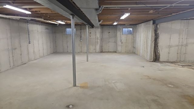 23100 Eastbrook Drive, Sauk Village, IL 60411