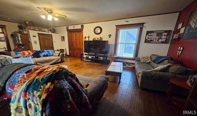 10 E Green Street, Frankfort, IN 46041