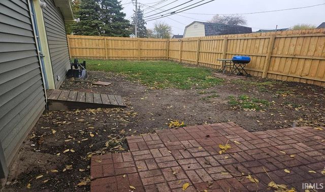 10 E Green Street, Frankfort, IN 46041