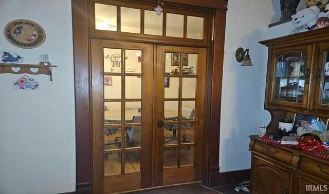 10 E Green Street, Frankfort, IN 46041