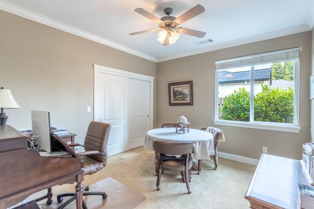 4836 St Charles Drive, Redding, CA 96002