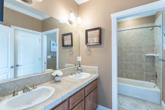 4836 St Charles Drive, Redding, CA 96002