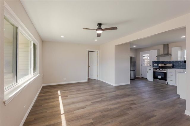 11741 Abston Lane, Dallas, TX 75218