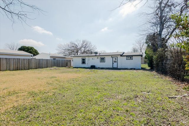 11741 Abston Lane, Dallas, TX 75218