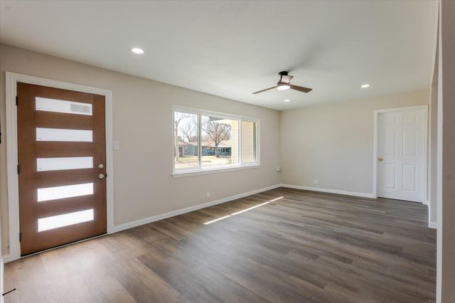 11741 Abston Lane, Dallas, TX 75218