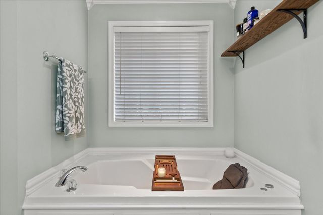 7278 Meredith Court, Ooltewah, TN 37363