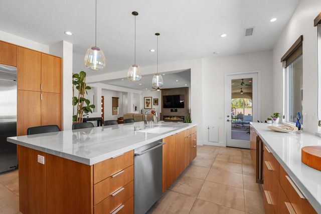43428 Calle Espada, La Quinta, CA 92253