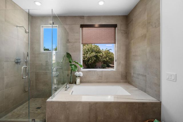 43428 Calle Espada, La Quinta, CA 92253