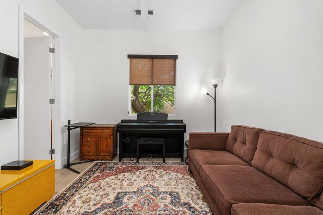 43428 Calle Espada, La Quinta, CA 92253
