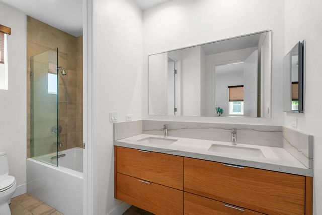 43428 Calle Espada, La Quinta, CA 92253