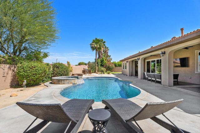 43428 Calle Espada, La Quinta, CA 92253