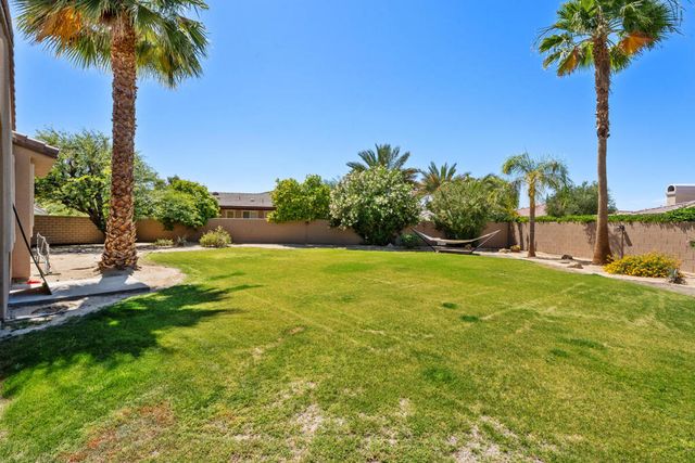 43428 Calle Espada, La Quinta, CA 92253