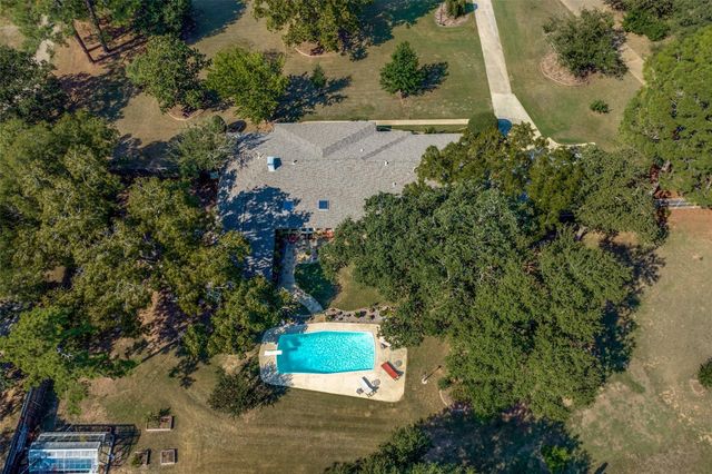3111 Montecito Drive, Denton, TX 76205
