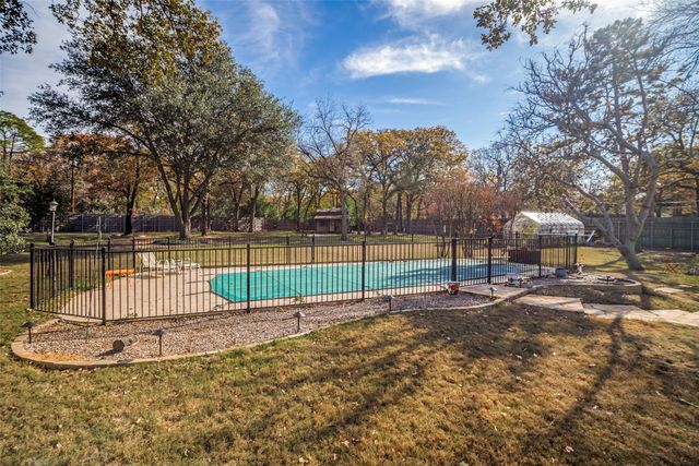 3111 Montecito Drive, Denton, TX 76205