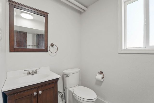 1208 S Pierce Rd, Spokane Valley, WA 99206