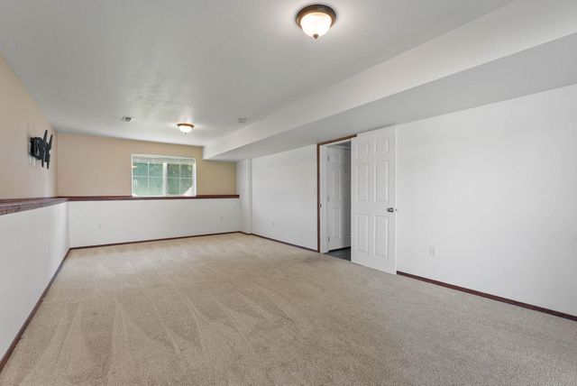 1208 S Pierce Rd, Spokane Valley, WA 99206