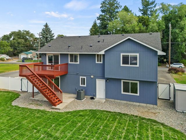 1208 S Pierce Rd, Spokane Valley, WA 99206
