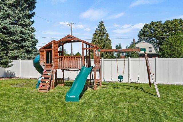 1208 S Pierce Rd, Spokane Valley, WA 99206