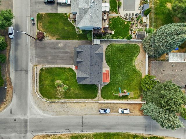 1208 S Pierce Rd, Spokane Valley, WA 99206