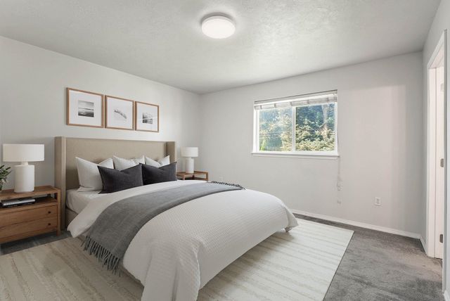 1208 S Pierce Rd, Spokane Valley, WA 99206