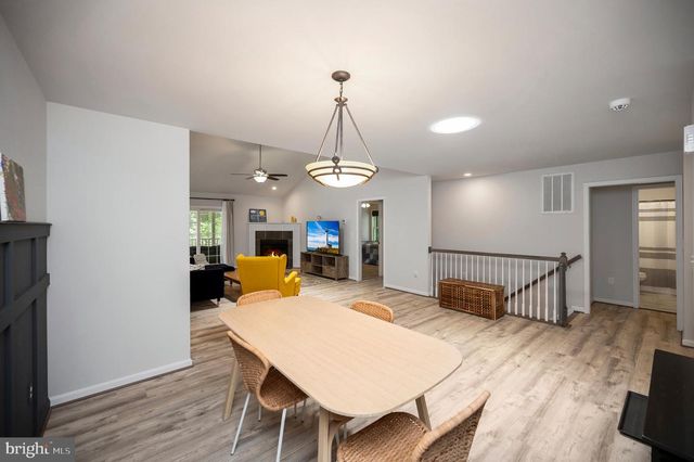 708 EASTOVER PKWY, Locust Grove, VA 22508