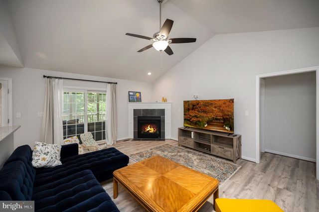 708 EASTOVER PKWY, Locust Grove, VA 22508