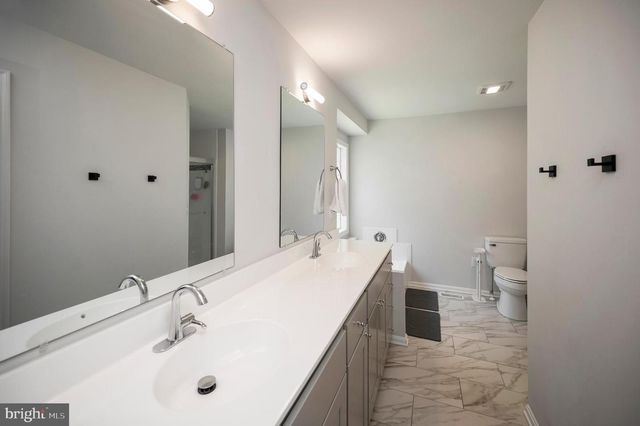 708 EASTOVER PKWY, Locust Grove, VA 22508