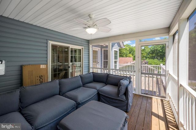 708 EASTOVER PKWY, Locust Grove, VA 22508