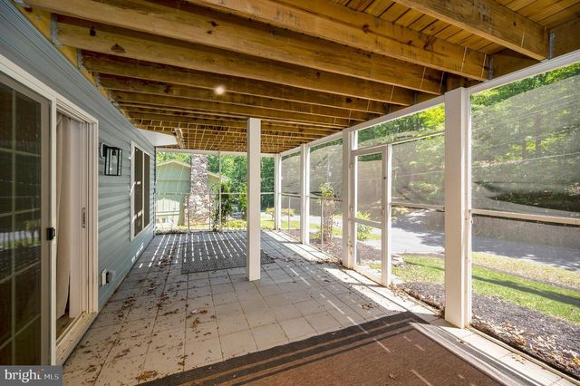 708 EASTOVER PKWY, Locust Grove, VA 22508