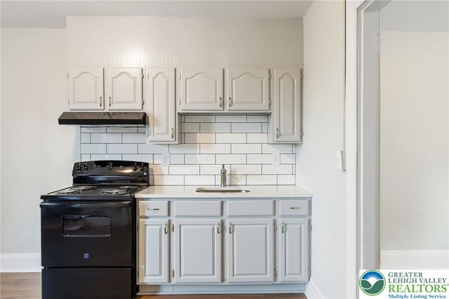 1025 Spruce Street, Easton, PA 18042