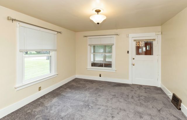 3129 SW 12th Street, Des Moines, IA 50315