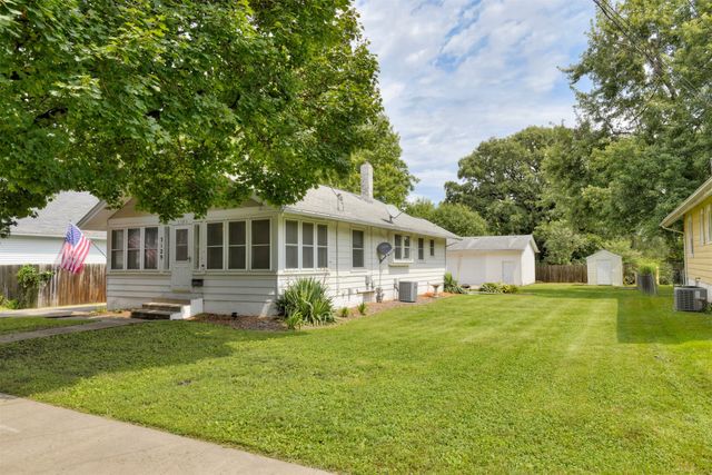 3129 SW 12th Street, Des Moines, IA 50315