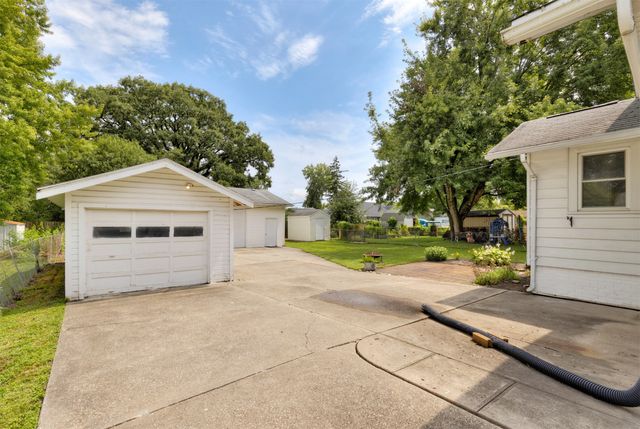 3129 SW 12th Street, Des Moines, IA 50315