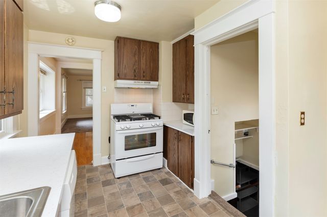 3129 SW 12th Street, Des Moines, IA 50315