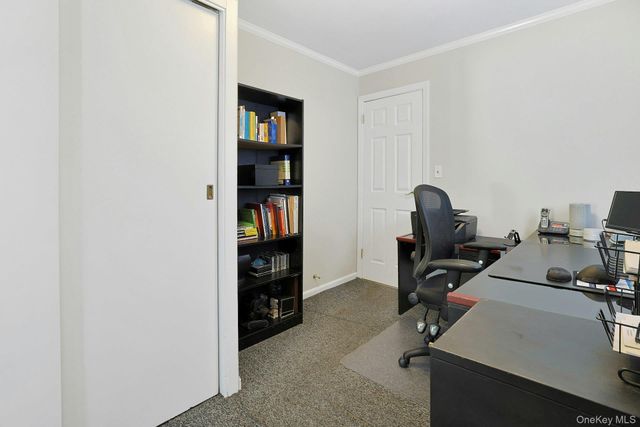 35 Barger Street, Putnam Valley, NY 10579