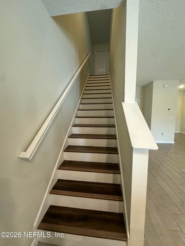 6813 GABLE GROVE Avenue, Jacksonville, FL 32217