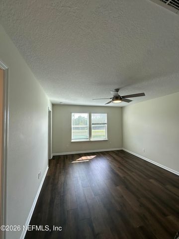 6813 GABLE GROVE Avenue, Jacksonville, FL 32217