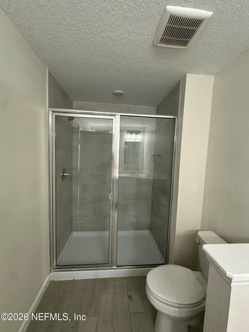 6813 GABLE GROVE Avenue, Jacksonville, FL 32217