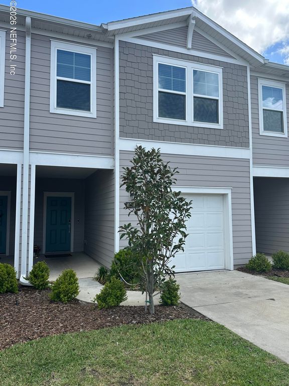 6813 GABLE GROVE Avenue, Jacksonville, FL 32217