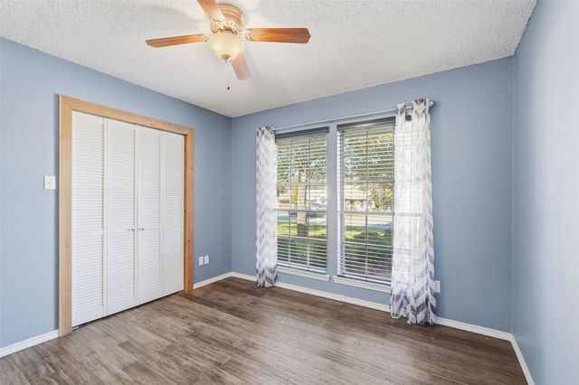 5240 Hill Ridge Drive, Fort Worth, TX 76135