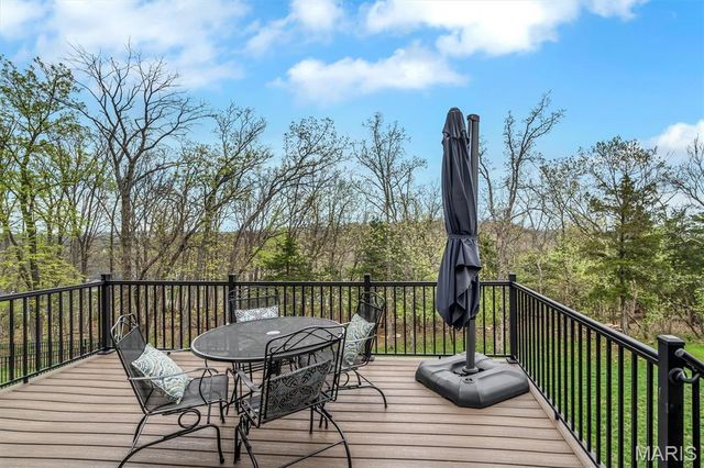 17481 Wyman Ridge Drive, Eureka, MO 63025