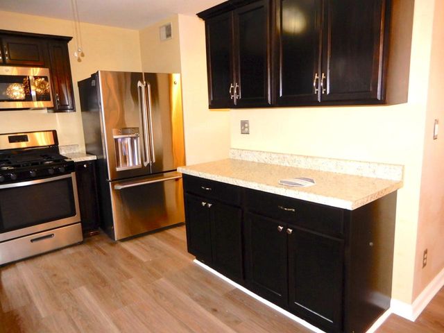 9034 N 70th STREET, Milwaukee, WI 53223