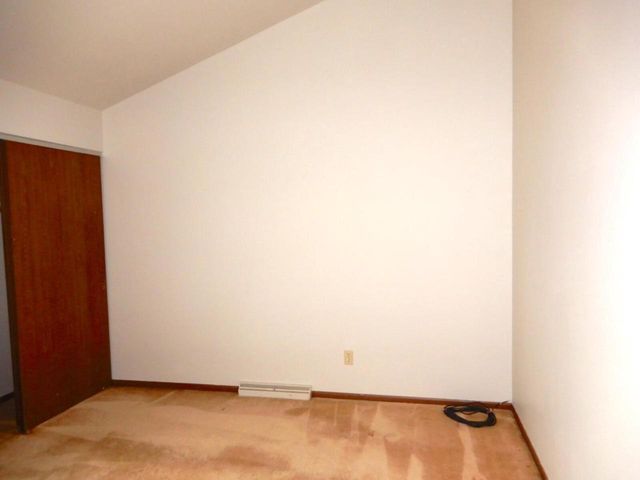 9034 N 70th STREET, Milwaukee, WI 53223