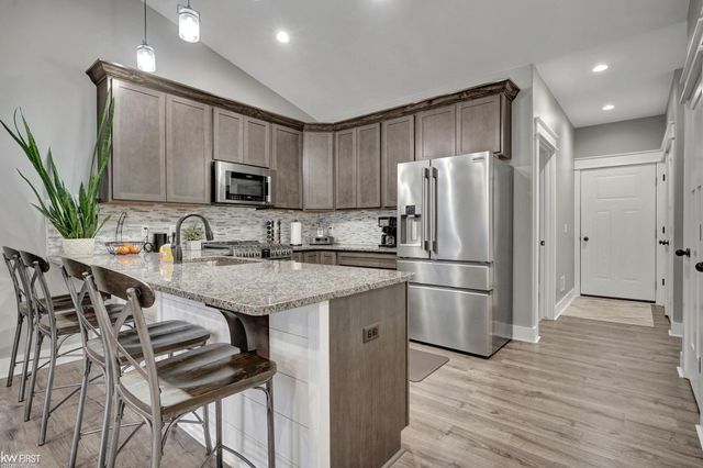 11118 Brahms Lane, Davison, MI 48423