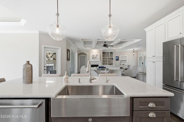 1402 Admiral Way, Wilmington, NC 28412