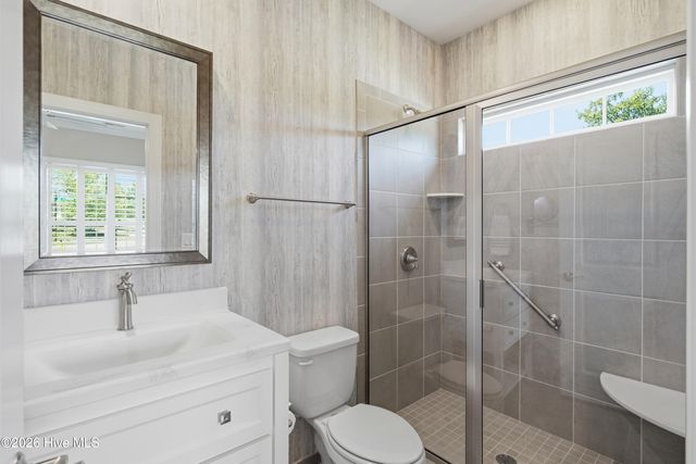 1402 Admiral Way, Wilmington, NC 28412
