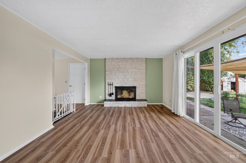 3918 N Buckingham, Boise, ID 83704 photo 5