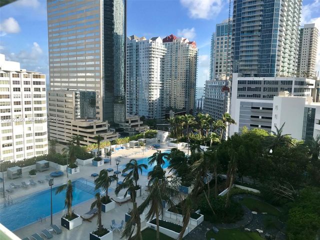 950 Brickell Bay Dr 1701, Miami, FL 33131