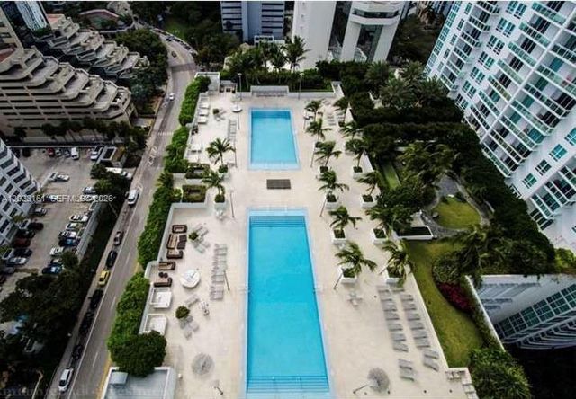 950 Brickell Bay Dr 1701, Miami, FL 33131
